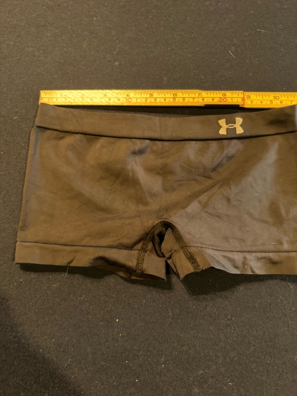 Under Armour Black Women's Athletic Bike Shorts with Logo Sz Small